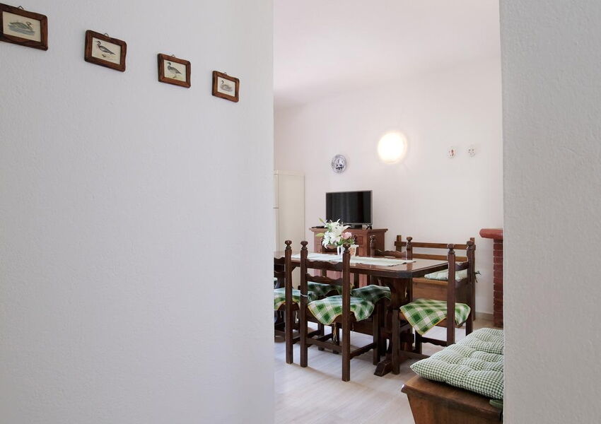 Casa indipendente con due appartamenti a Suaredda di Supra, Sardegna