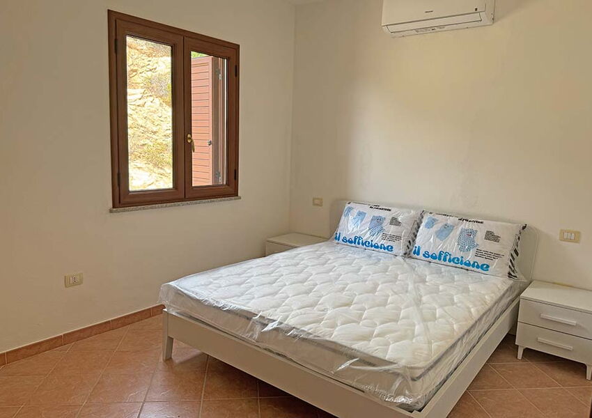 Mediterranes Anwesen mit 4 Wohneinheiten, Meer- Panoramablick & eingespielte Ferienvermietung