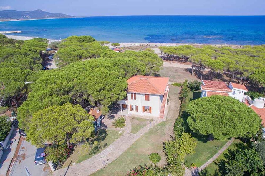 App. in pianoterra fronte mare - No. 304A