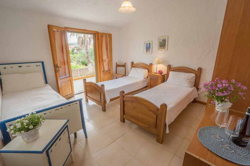 Casa accanto al produttore di miele - No. 163B