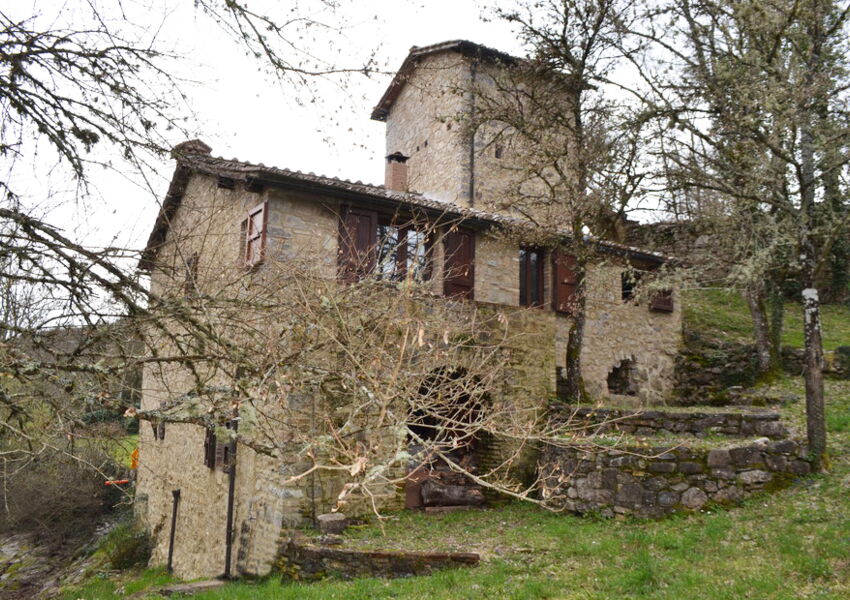 Mulino storico in Toscana - un rifugio dal fascino unico