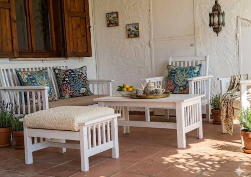 Casa indipendente con due appartamenti a Suaredda di Supra, Sardegna