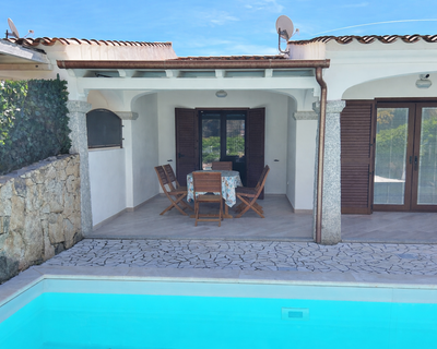 Piscina Villetta sulla spiaggia di Budoni - No. 165