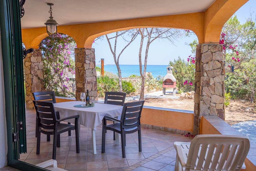 App. ampio fronte mare - No. 545