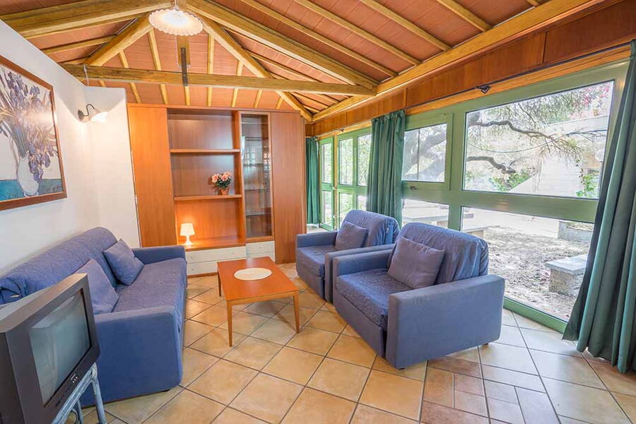 Casetta simpatica con piscina al mare - No. 510/1