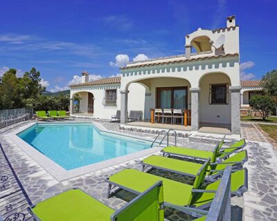 Villa belvedere con piscina - No. 162/3