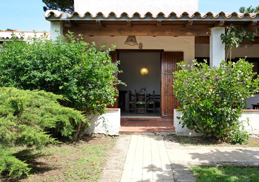 Casa indipendente con due appartamenti a Suaredda di Supra, Sardegna