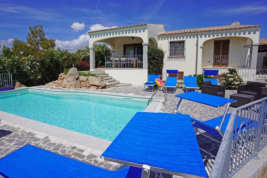 Villino con belvedere e piscina - No. 162/2