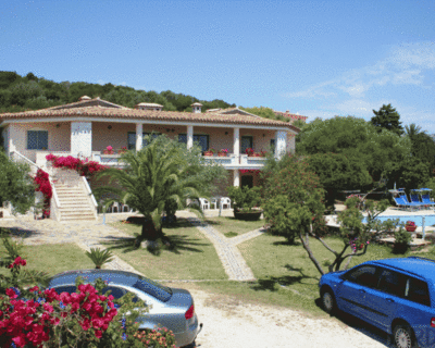 App. ampio con piscina al mare - No. 510D