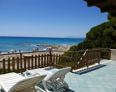 Villino fronte mare - No. 546