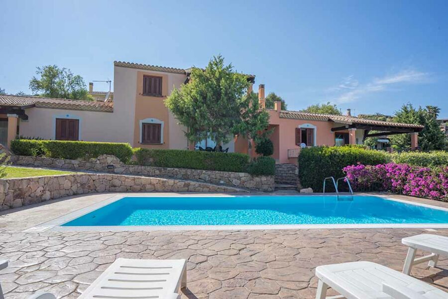 Appartamento panoramico con piscina - No. 119B