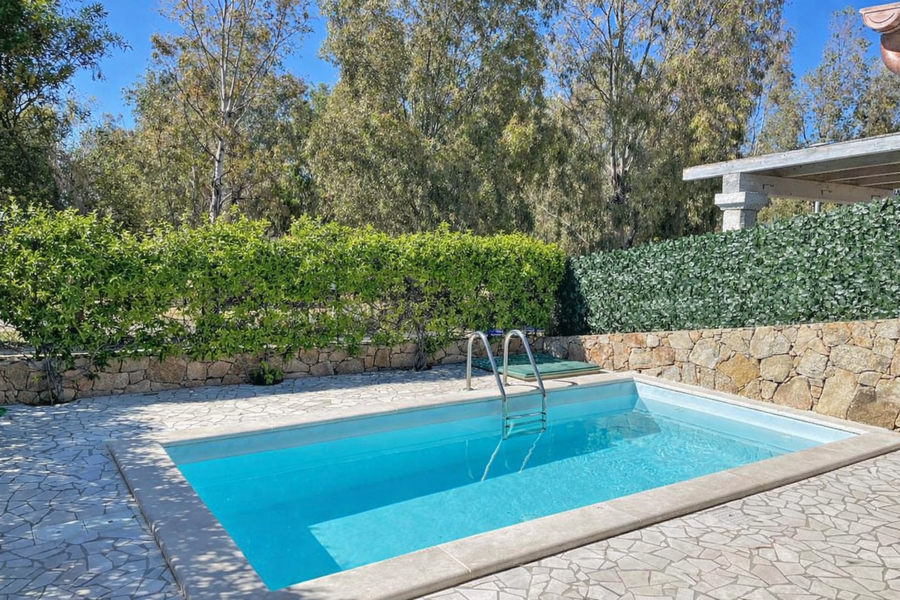 Piscina Villetta sulla spiaggia di Budoni - No. 165