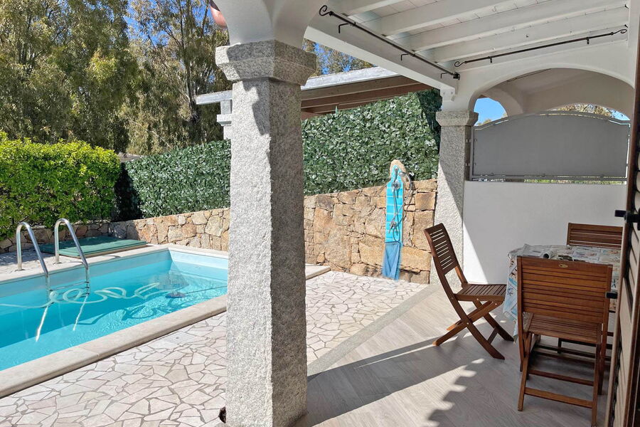 Piscina Villetta sulla spiaggia di Budoni - No. 165