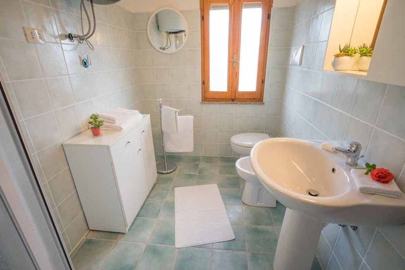 Casa accanto al produttore di miele - No. 163B