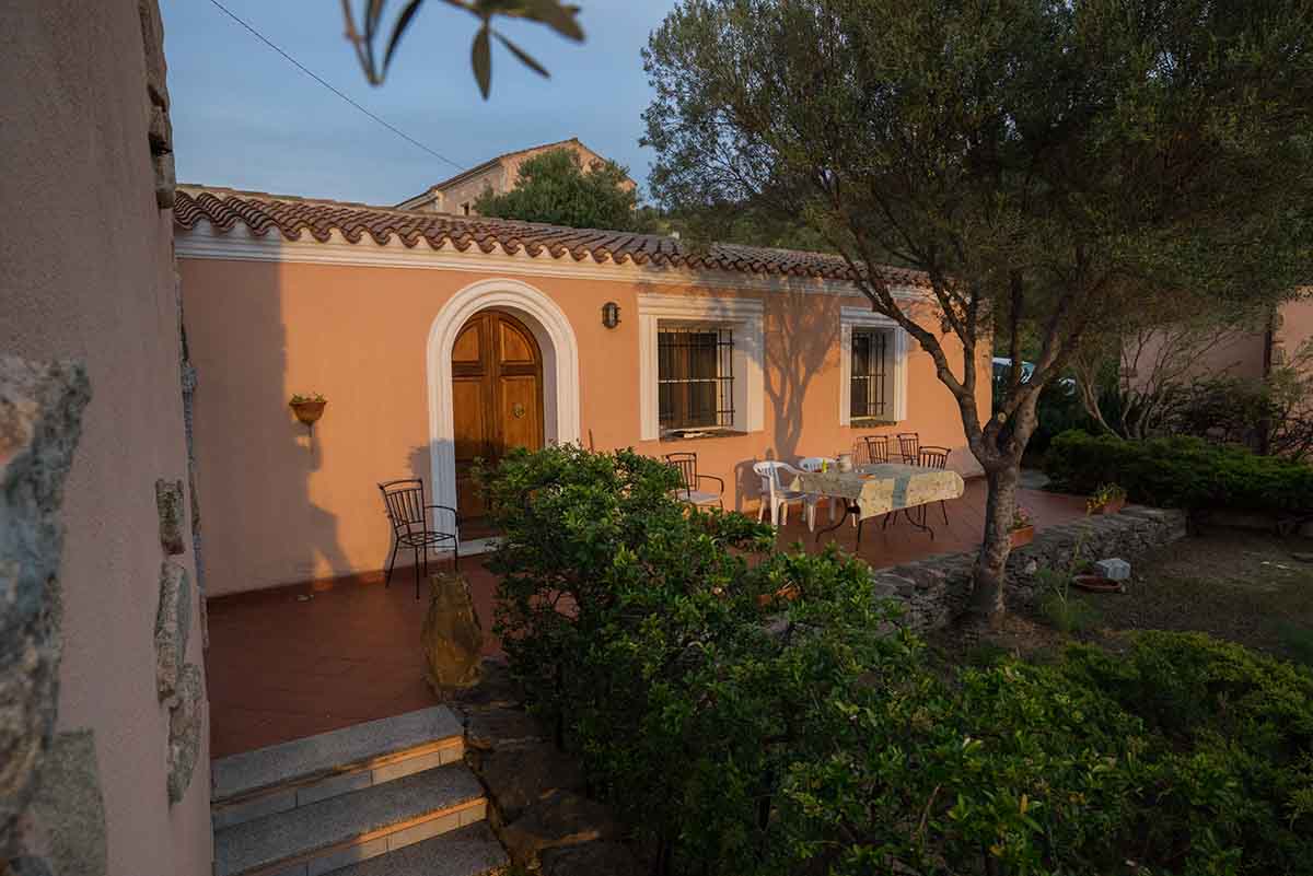 Villa panoramica con piscina - No. 115/1